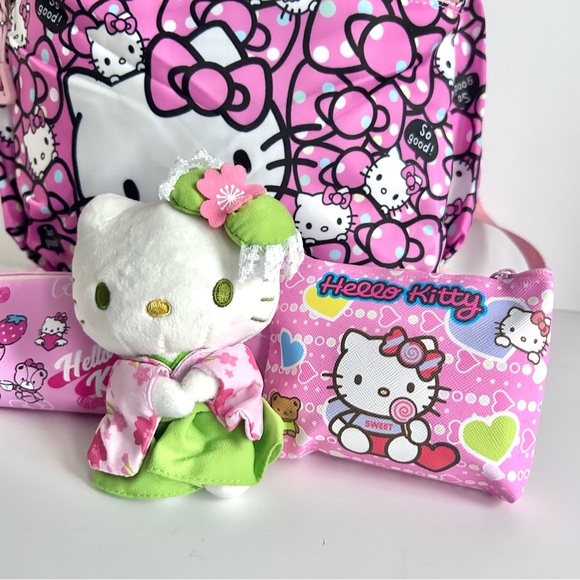 💝(HK335) Hello Kitty Adorable 4-Piece Backpack Bundle! - Picture 8 of 10